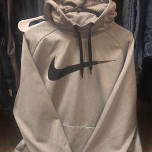 Nike Mens Dri fit sweatshirt